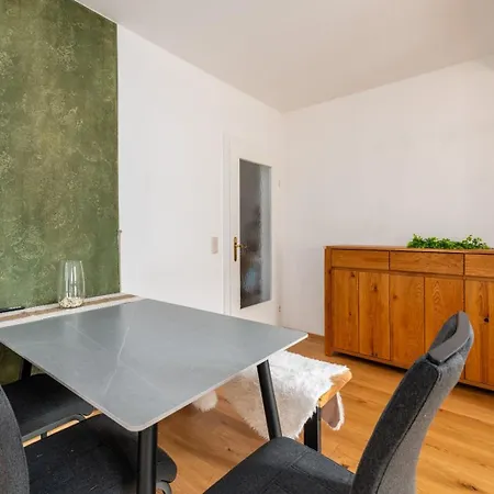 Hoamat Fuers Herz, Kleine Herz גרובמינג